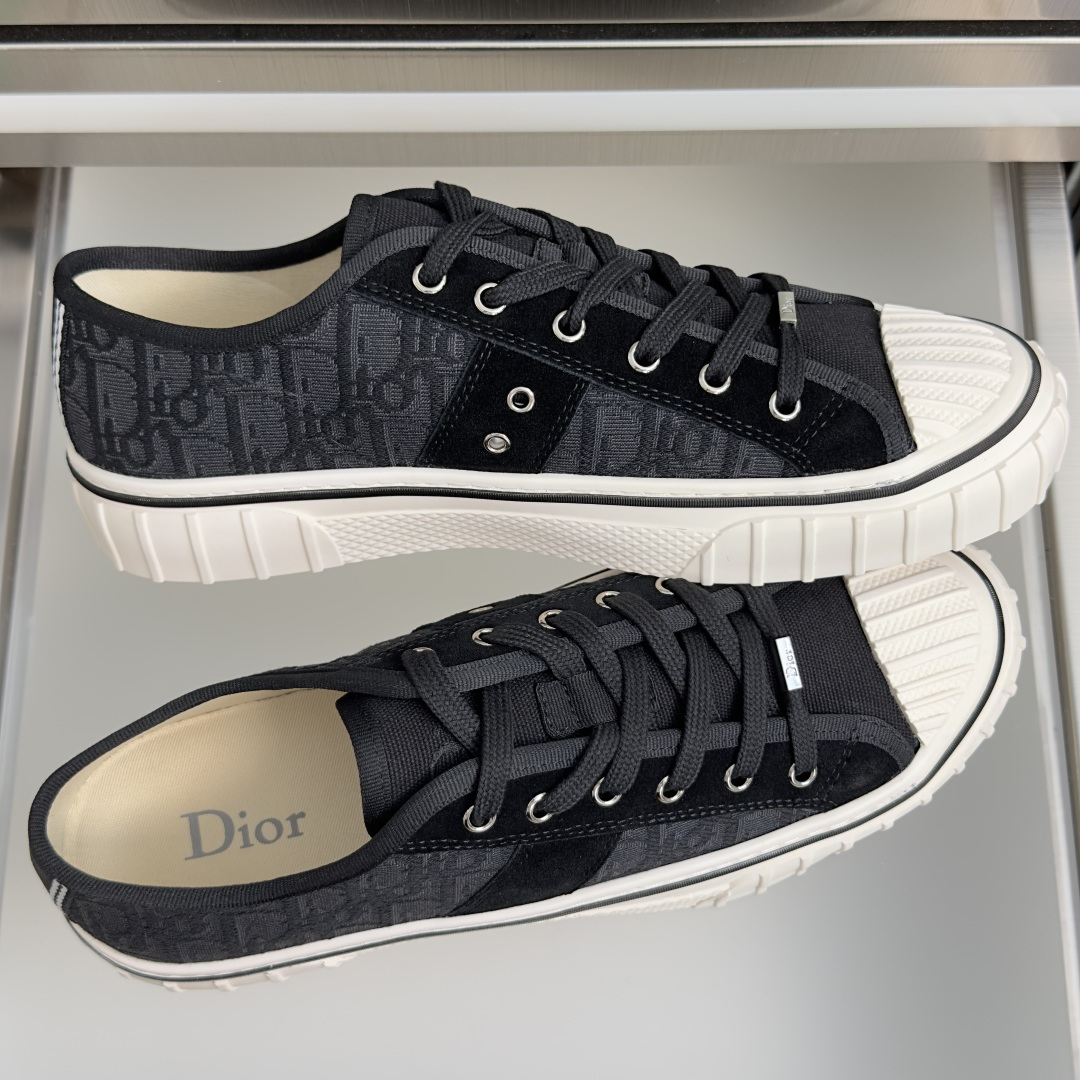 顶级版本：情侣款 Dior 迪奥最新Hooper系列 复古 厚底 篮球鞋 情侣款 帆布鞋 休闲 运动鞋 这款 Dior 