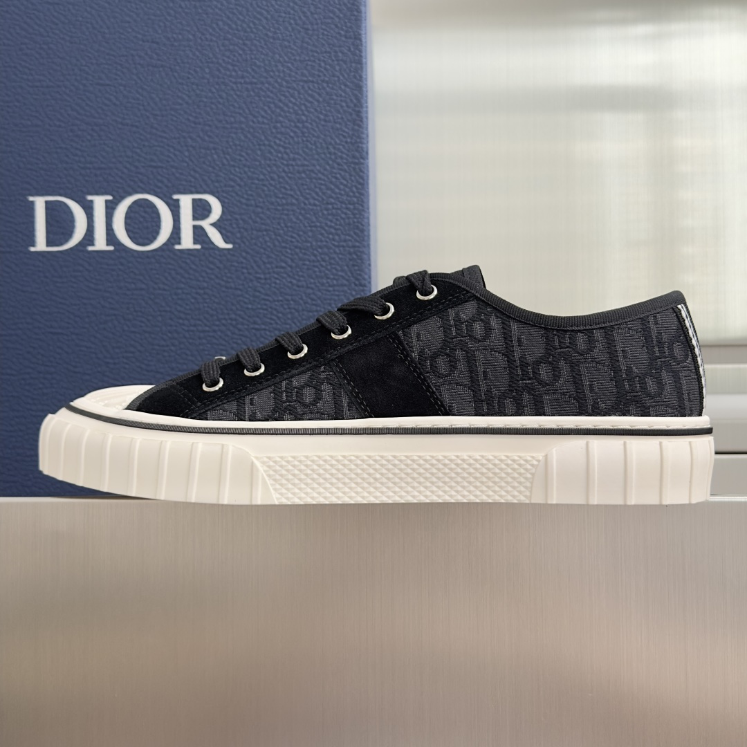 顶级版本：情侣款 Dior 迪奥最新Hooper系列 复古 厚底 篮球鞋 情侣款 帆布鞋 休闲 运动鞋 这款 Dior 