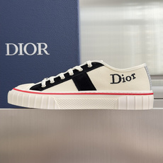 顶级版本:情侣款 Dior 迪奥最新Hooper系列 复古 厚底 篮球鞋 情侣款 帆布鞋 休闲 运动鞋 这款 Dior 顶级版本:情侣款 Dior 迪奥最新Hooper系列 复古 厚底 篮球鞋 情侣款 帆布鞋 休闲 运动鞋 这款 Dior