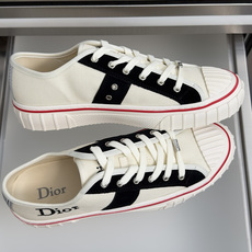 顶级版本:情侣款 Dior 迪奥最新Hooper系列 复古 厚底 篮球鞋 情侣款 帆布鞋 休闲 运动鞋 这款 Dior 顶级版本:情侣款 Dior 迪奥最新Hooper系列 复古 厚底 篮球鞋 情侣款 帆布鞋 休闲 运动鞋 这款 Dior