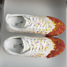 顶级版本:情侣款 MaisonMargiela MM6 马吉拉 情侣款 德训鞋 休闲 运动鞋 原版购入开发 做货 鬼才设 顶级版本:情侣款 MaisonMargiela MM6 马吉拉 情侣款 德训鞋 休闲 运动鞋 原版购入开发 做货 鬼才设