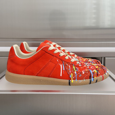 顶级版本:情侣款 MaisonMargiela MM6 马吉拉 情侣款 德训鞋 休闲 运动鞋 原版购入开发 做货 鬼才设 顶级版本:情侣款 MaisonMargiela MM6 马吉拉 情侣款 德训鞋 休闲 运动鞋 原版购入开发 做货 鬼才设