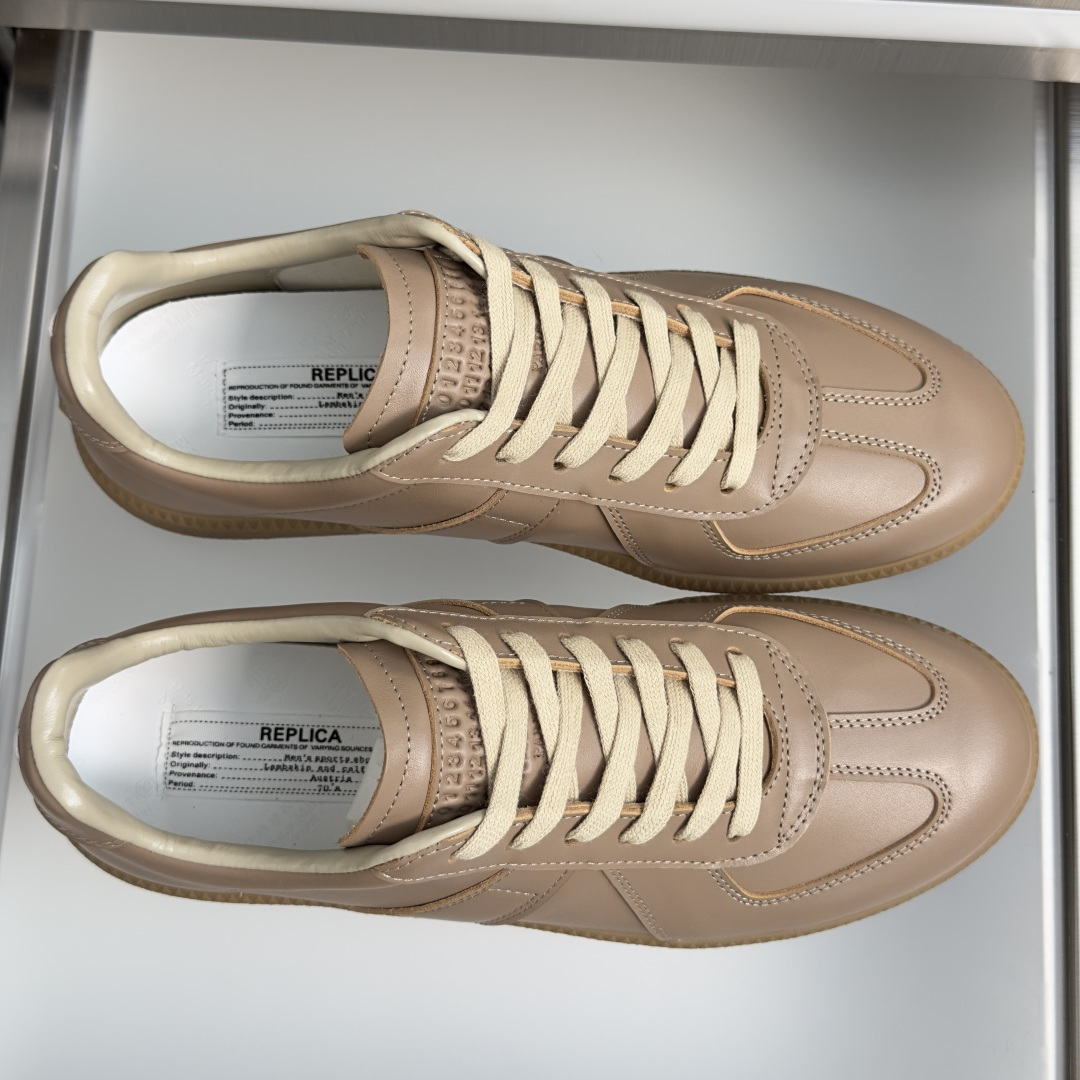 顶级版本：情侣款 MaisonMargiela MM6 马吉拉 情侣款 德训鞋 休闲 运动鞋 原版购入开发 做货 鬼才设