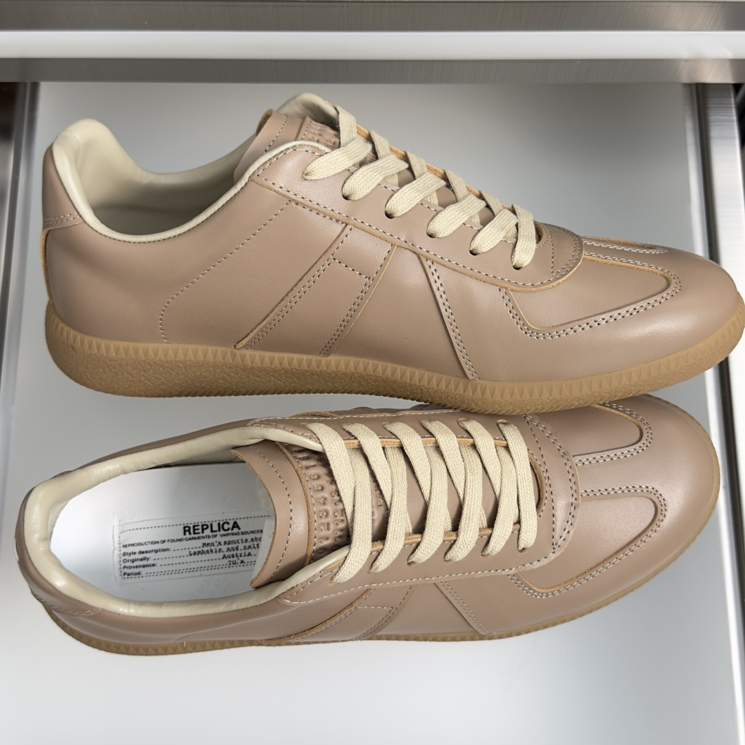 顶级版本：情侣款 MaisonMargiela MM6 马吉拉 情侣款 德训鞋 休闲 运动鞋 原版购入开发 做货 鬼才设