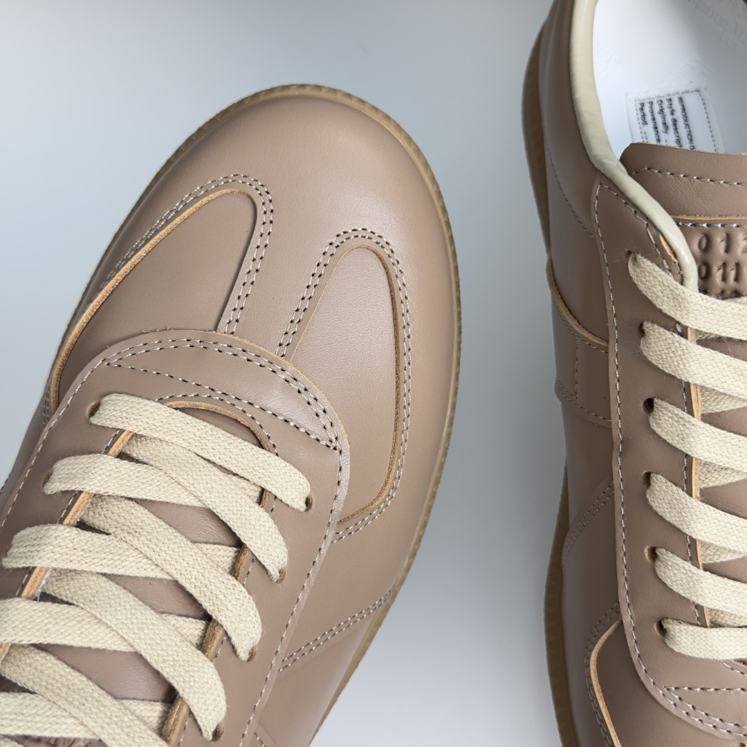 顶级版本：情侣款 MaisonMargiela MM6 马吉拉 情侣款 德训鞋 休闲 运动鞋 原版购入开发 做货 鬼才设