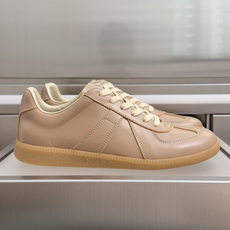 顶级版本:情侣款 MaisonMargiela MM6 马吉拉 情侣款 德训鞋 休闲 运动鞋 原版购入开发 做货 鬼才设 顶级版本:情侣款 MaisonMargiela MM6 马吉拉 情侣款 德训鞋 休闲 运动鞋 原版购入开发 做货 鬼才设