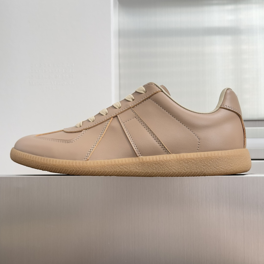 顶级版本：情侣款 MaisonMargiela MM6 马吉拉 情侣款 德训鞋 休闲 运动鞋 原版购入开发 做货 鬼才设