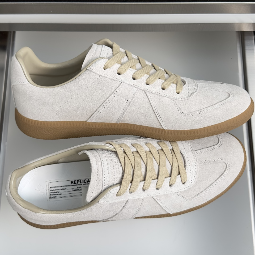 顶级版本：情侣款 MaisonMargiela MM6 马吉拉 情侣款 德训鞋 休闲 运动鞋 原版购入开发 做货 鬼才设