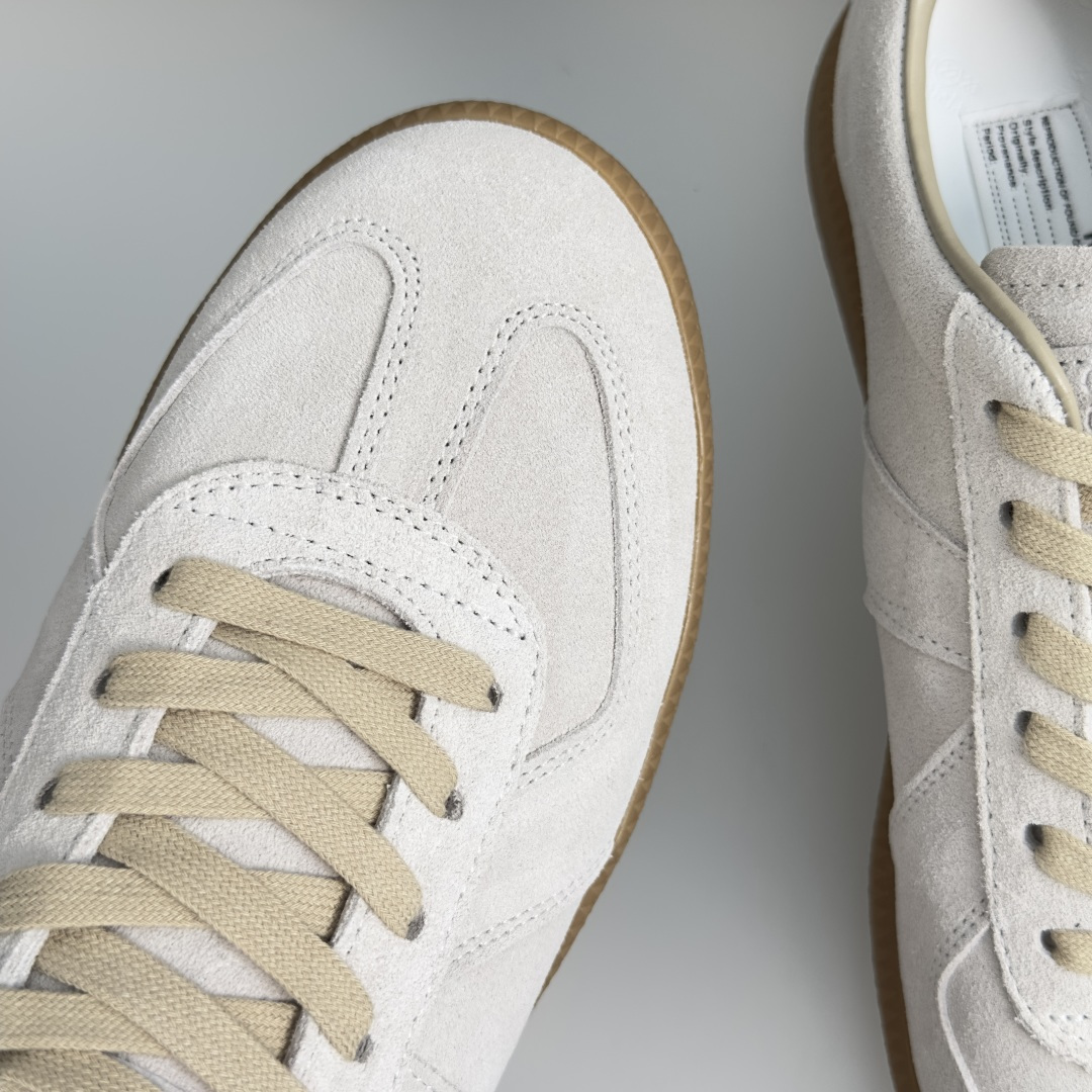 顶级版本：情侣款 MaisonMargiela MM6 马吉拉 情侣款 德训鞋 休闲 运动鞋 原版购入开发 做货 鬼才设