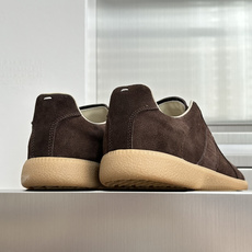 顶级版本:情侣款 MaisonMargiela MM6 马吉拉 情侣款 德训鞋 休闲 运动鞋 原版购入开发 做货 鬼才设 顶级版本:情侣款 MaisonMargiela MM6 马吉拉 情侣款 德训鞋 休闲 运动鞋 原版购入开发 做货 鬼才设