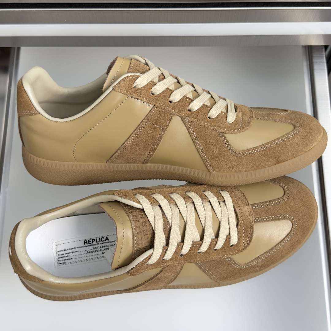 顶级版本：情侣款 MaisonMargiela MM6 马吉拉 情侣款 德训鞋 休闲 运动鞋 原版购入开发 做货 鬼才设
