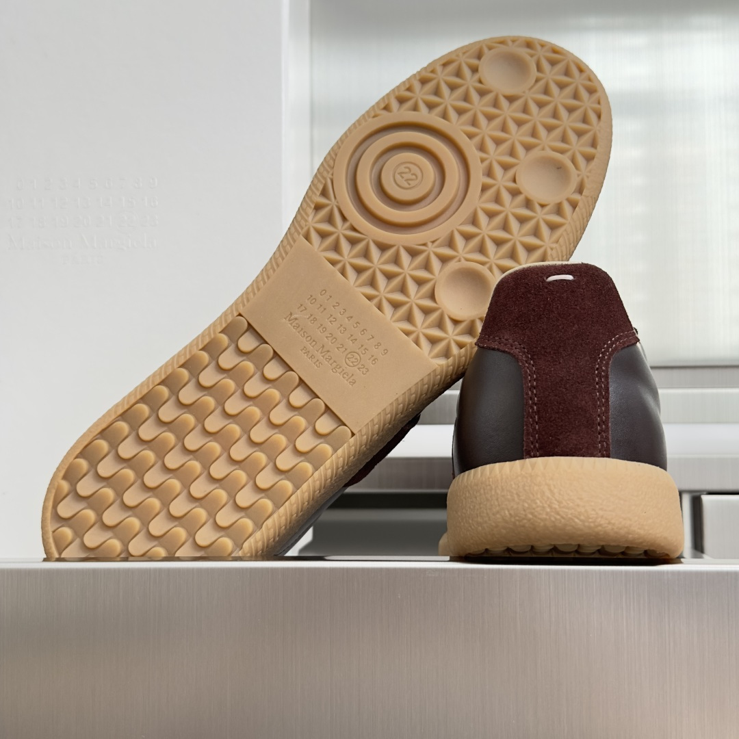 顶级版本：情侣款 MaisonMargiela MM6 马吉拉 情侣款 德训鞋 休闲 运动鞋 原版购入开发 做货 鬼才设