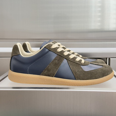 顶级版本:情侣款 MaisonMargiela MM6 马吉拉 情侣款 德训鞋 休闲 运动鞋 原版购入开发 做货 鬼才设 顶级版本:情侣款 MaisonMargiela MM6 马吉拉 情侣款 德训鞋 休闲 运动鞋 原版购入开发 做货 鬼才设