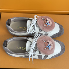 顶级版本:女款 LV路易威登 L家 驴牌 最新Sneakerina系列 黑白 熊猫配色 玛丽珍 芭蕾运动鞋 德训鞋 休 顶级版本:女款 LV路易威登 L家 驴牌 最新Sneakerina系列 黑白 熊猫配色 玛丽珍 芭蕾运动鞋 德训鞋 休
