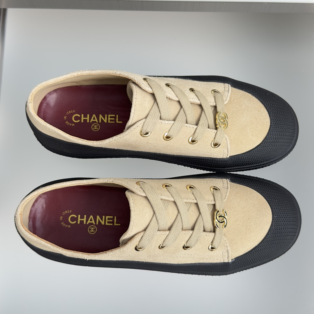 顶级版本:女款 Chanel 香奈儿26B 最新款 复古 厚底 休闲 运动鞋 原版购入开发 做货 小香 C家 专柜又一超 顶级版本:女款 Chanel 香奈儿26B 最新款 复古 厚底 休闲 运动鞋 原版购入开发 做货 小香 C家 专柜又一超