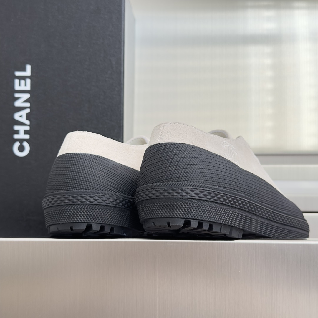 顶级版本：女款 Chanel 香奈儿26B 最新款 复古 厚底 休闲 运动鞋 原版购入开发 做货 小香 C家 专柜又一超