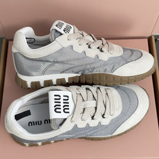 顶级版本:女款 MiuMiu缪缪 最新Tyre系列 网面 休闲 运动鞋 德训鞋 饼干鞋 原版购入开发 做货 这款Tyre 顶级版本:女款 MiuMiu缪缪 最新Tyre系列 网面 休闲 运动鞋 德训鞋 饼干鞋 原版购入开发 做货 这款Tyre