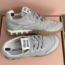 顶级版本:女款 MiuMiu缪缪 最新Tyre系列 网面 休闲 运动鞋 德训鞋 饼干鞋 原版购入开发 做货 这款Tyre 顶级版本:女款 MiuMiu缪缪 最新Tyre系列 网面 休闲 运动鞋 德训鞋 饼干鞋 原版购入开发 做货 这款Tyre