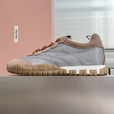 顶级版本:女款 MiuMiu缪缪 最新Tyre系列 网面 休闲 运动鞋 德训鞋 饼干鞋 原版购入开发 做货 这款Tyre 顶级版本:女款 MiuMiu缪缪 最新Tyre系列 网面 休闲 运动鞋 德训鞋 饼干鞋 原版购入开发 做货 这款Tyre