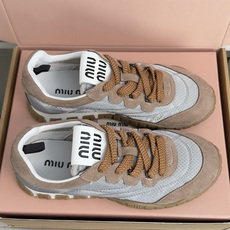 顶级版本:女款 MiuMiu缪缪 最新Tyre系列 网面 休闲 运动鞋 德训鞋 饼干鞋 原版购入开发 做货 这款Tyre 顶级版本:女款 MiuMiu缪缪 最新Tyre系列 网面 休闲 运动鞋 德训鞋 饼干鞋 原版购入开发 做货 这款Tyre