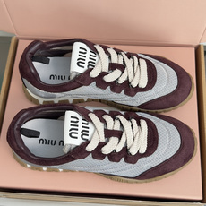 顶级版本:女款 MiuMiu缪缪 最新Tyre系列 网面 休闲 运动鞋 德训鞋 饼干鞋 原版购入开发 做货 这款Tyre 顶级版本:女款 MiuMiu缪缪 最新Tyre系列 网面 休闲 运动鞋 德训鞋 饼干鞋 原版购入开发 做货 这款Tyre