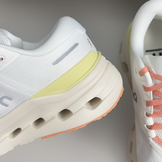 顶级版本:情侣款 On昂跑 Cloudrunner 3系列 厚底 户外 休闲 跑步鞋 运动鞋 训练鞋 Cloudrunn 顶级版本:情侣款 On昂跑 Cloudrunner 3系列 厚底 户外 休闲 跑步鞋 运动鞋 训练鞋 Cloudrunn