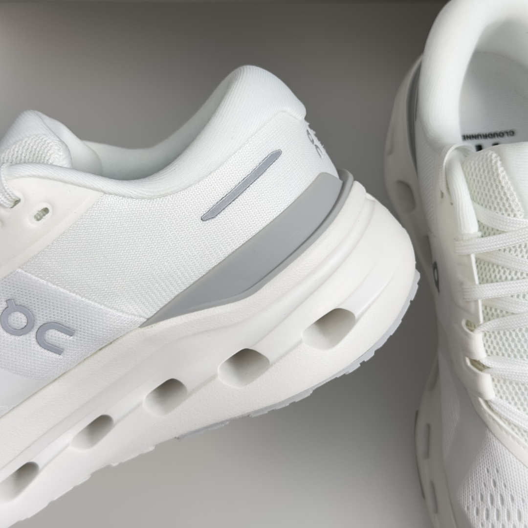 顶级版本:情侣款 On昂跑 Cloudrunner 3系列 厚底 户外 休闲 跑步鞋 运动鞋 训练鞋 Cloudrunn 顶级版本:情侣款 On昂跑 Cloudrunner 3系列 厚底 户外 休闲 跑步鞋 运动鞋 训练鞋 Cloudrunn