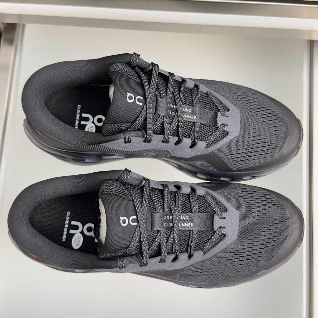 顶级版本:情侣款 On昂跑 Cloudrunner 3系列 厚底 户外 休闲 跑步鞋 运动鞋 训练鞋 Cloudrunn 顶级版本:情侣款 On昂跑 Cloudrunner 3系列 厚底 户外 休闲 跑步鞋 运动鞋 训练鞋 Cloudrunn