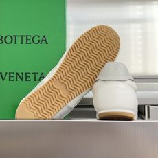 顶级版本: 男士+10Bottega Veneta 葆蝶家BV Shot系列 德训鞋 休闲 运动鞋 26冬季全新都市运动 顶级版本: 男士+10Bottega Veneta 葆蝶家BV Shot系列 德训鞋 休闲 运动鞋 26冬季全新都市运动