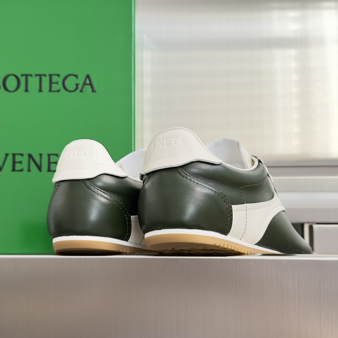 顶级版本： 男士+10Bottega Veneta 葆蝶家BV Shot系列 德训鞋 休闲 运动鞋 26冬季全新都市运动
