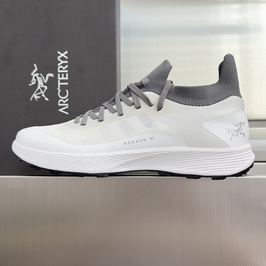 顶级版本：情侣款 ARC'TERYX 始祖鸟 NORVAN SL3 情侣款 超轻 越野跑鞋 休闲 运动鞋 超轻越野跑鞋，