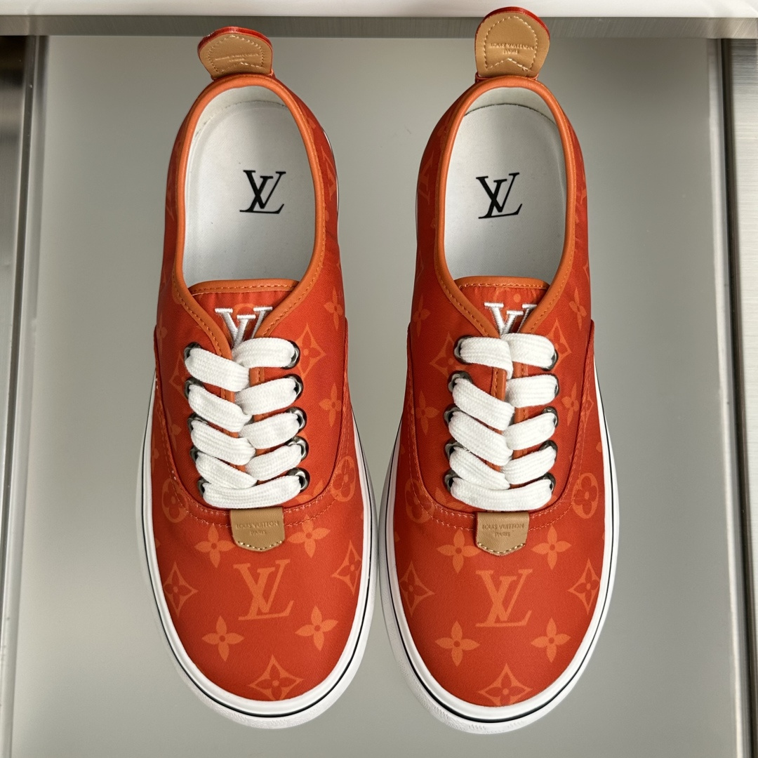 顶级版本:男款 LV 路易威登 27ss菲董联名Combi系列 厚底 休闲 运动鞋 乐福鞋 板鞋 路易威登推出的全新20 顶级版本:男款 LV 路易威登 27ss菲董联名Combi系列 厚底 休闲 运动鞋 乐福鞋 板鞋 路易威登推出的全新20