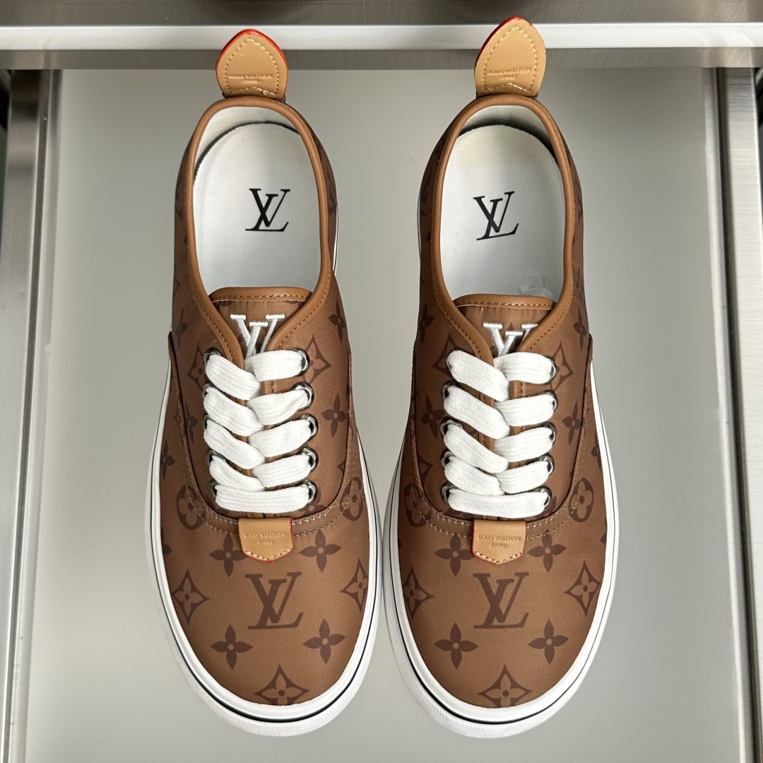顶级版本：男款 LV 路易威登 27ss菲董联名Combi系列 厚底 休闲 运动鞋 乐福鞋 板鞋 路易威登推出的全新20