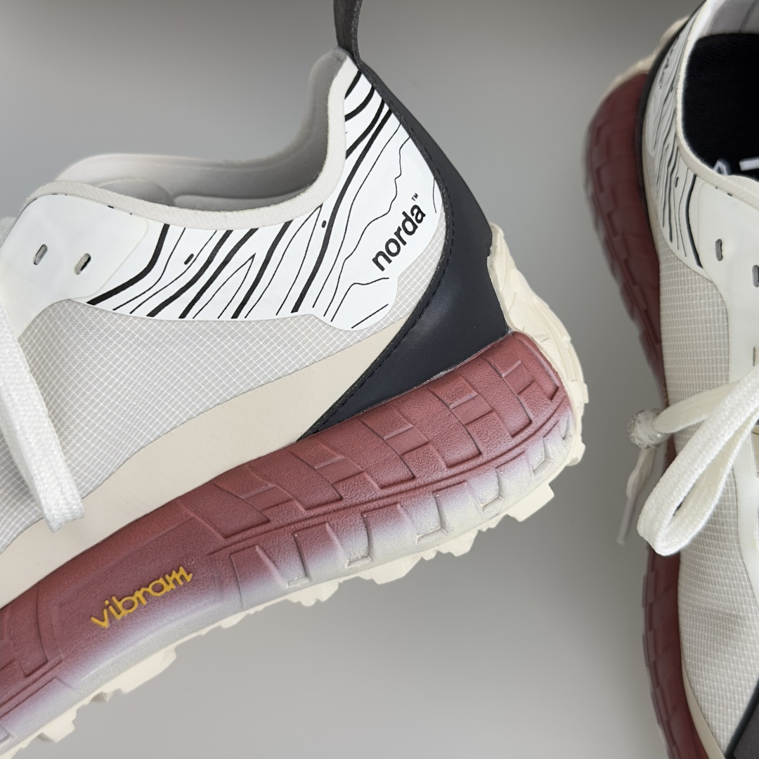 顶级版本:情侣款 ZEGNA x norda™杰尼亚 联名款 户外 越野 跑步鞋 休闲 运动鞋 杰尼亚 x norda 顶级版本:情侣款 ZEGNA x norda™杰尼亚 联名款 户外 越野 跑步鞋 休闲 运动鞋 杰尼亚 x norda
