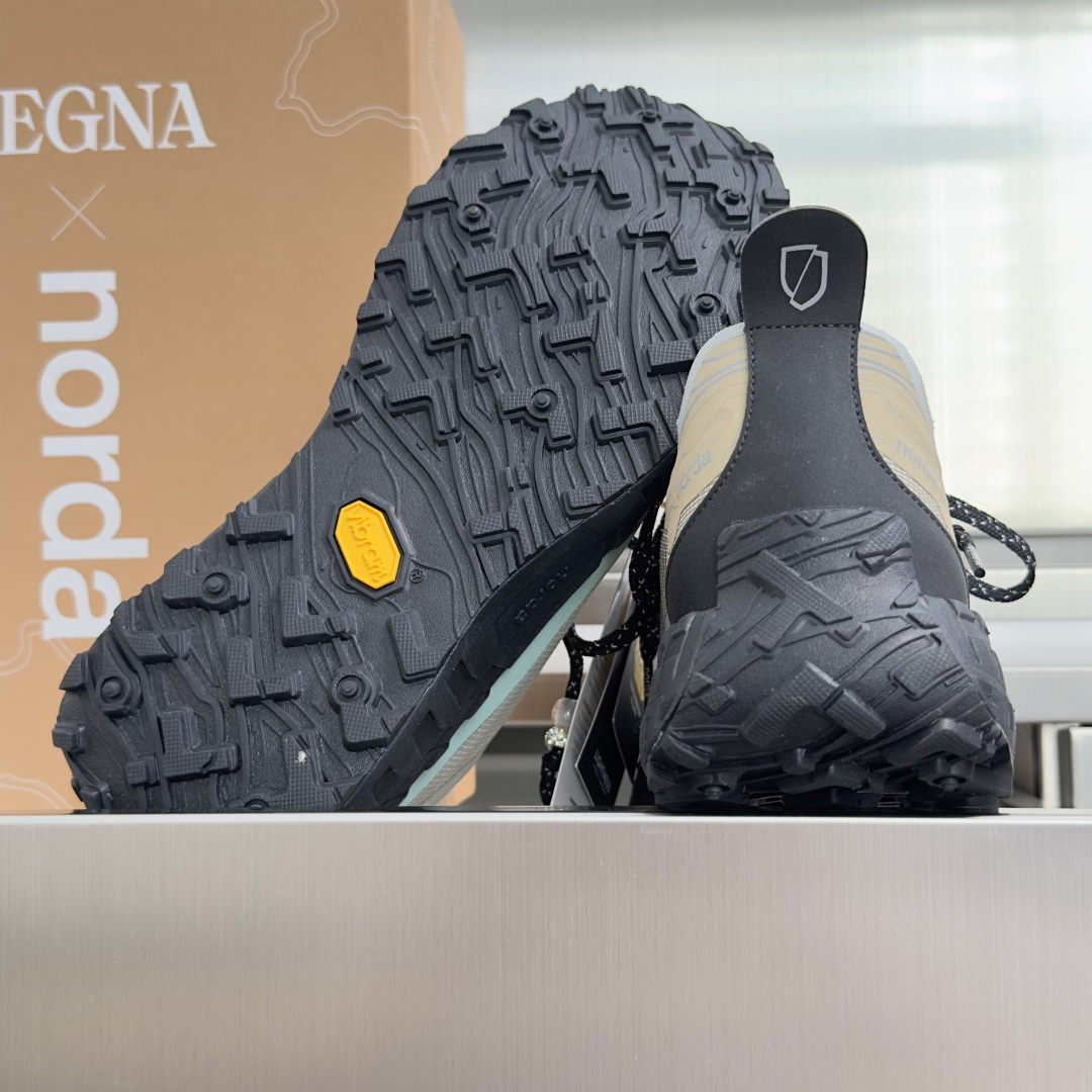 顶级版本：情侣款 ZEGNA x norda™杰尼亚 联名款 户外 越野 跑步鞋 休闲 运动鞋  杰尼亚 x norda