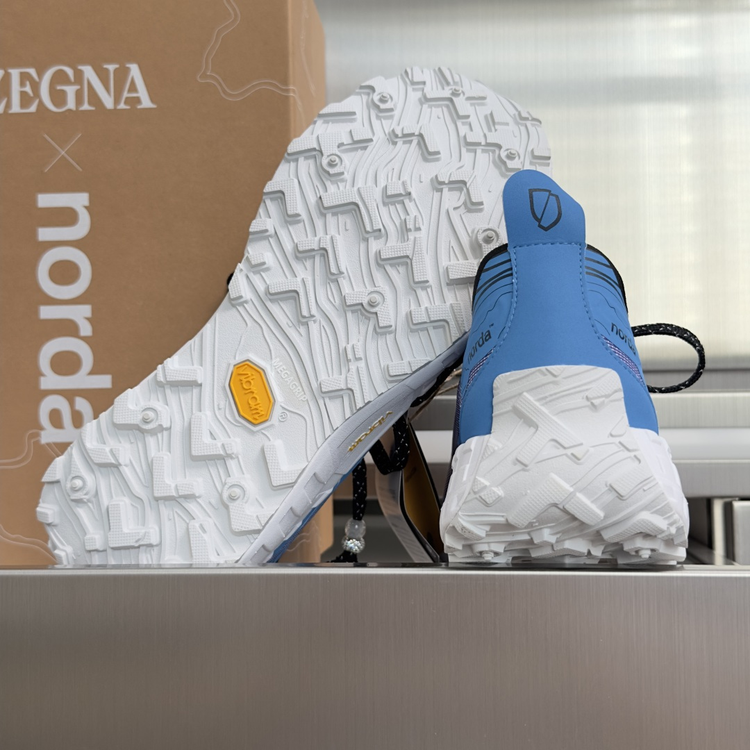 顶级版本:情侣款 ZEGNA x norda™杰尼亚 联名款 户外 越野 跑步鞋 休闲 运动鞋 杰尼亚 x norda 顶级版本:情侣款 ZEGNA x norda™杰尼亚 联名款 户外 越野 跑步鞋 休闲 运动鞋 杰尼亚 x norda