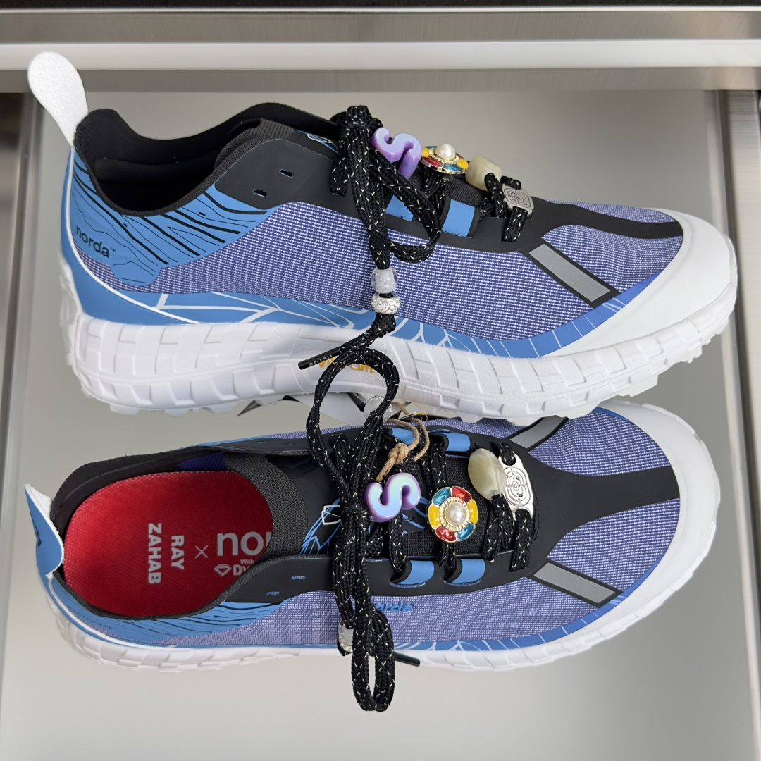 顶级版本:情侣款 ZEGNA x norda™杰尼亚 联名款 户外 越野 跑步鞋 休闲 运动鞋 杰尼亚 x norda 顶级版本:情侣款 ZEGNA x norda™杰尼亚 联名款 户外 越野 跑步鞋 休闲 运动鞋 杰尼亚 x norda