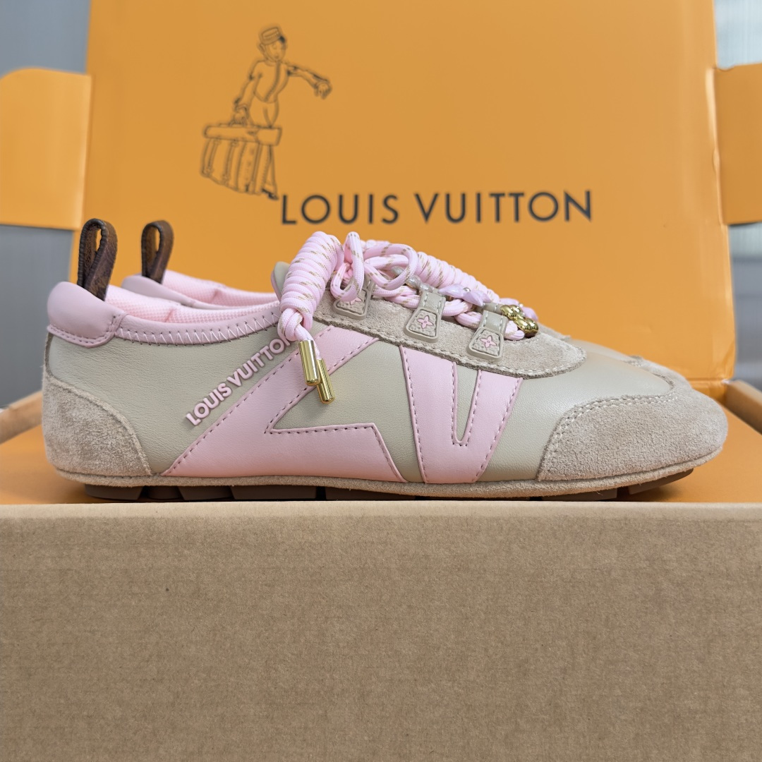 顶级版本：女款 LV路易威登 L家 驴牌 最新Sneakerina系列 黑白 熊猫配色  玛丽珍 芭蕾运动鞋 德训鞋 休