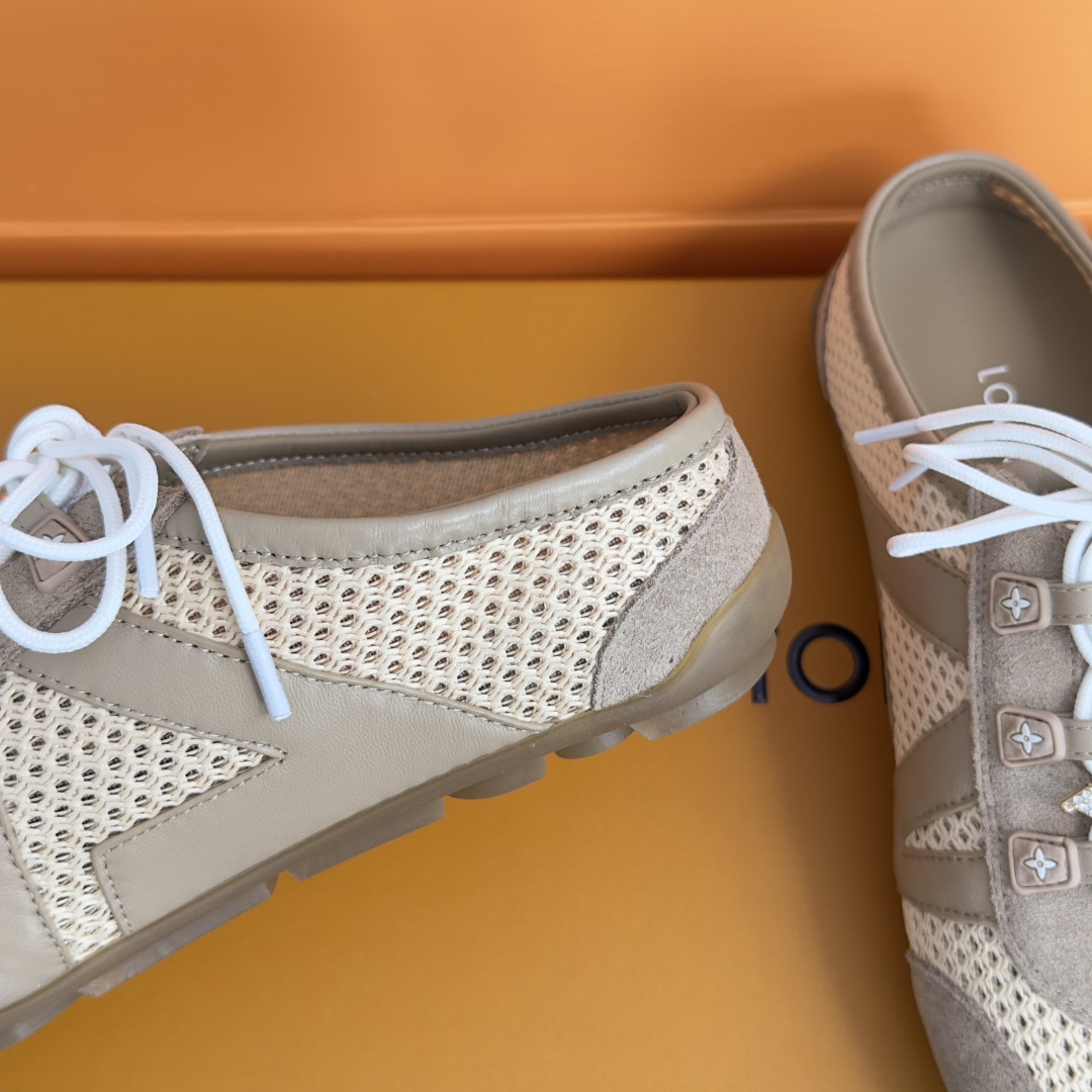 顶级版本：女款 LV路易威登 L家 驴牌 最新Sneakerina系列 黑白 熊猫配色  玛丽珍 芭蕾运动鞋 德训鞋 休