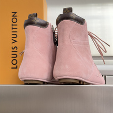 顶级版本:女款 LV路易威登 L家 驴牌 最新Sneakerina系列 及踝靴 休闲 运动鞋 拳击鞋 本款 LV Sne 顶级版本:女款 LV路易威登 L家 驴牌 最新Sneakerina系列 及踝靴 休闲 运动鞋 拳击鞋 本款 LV Sne