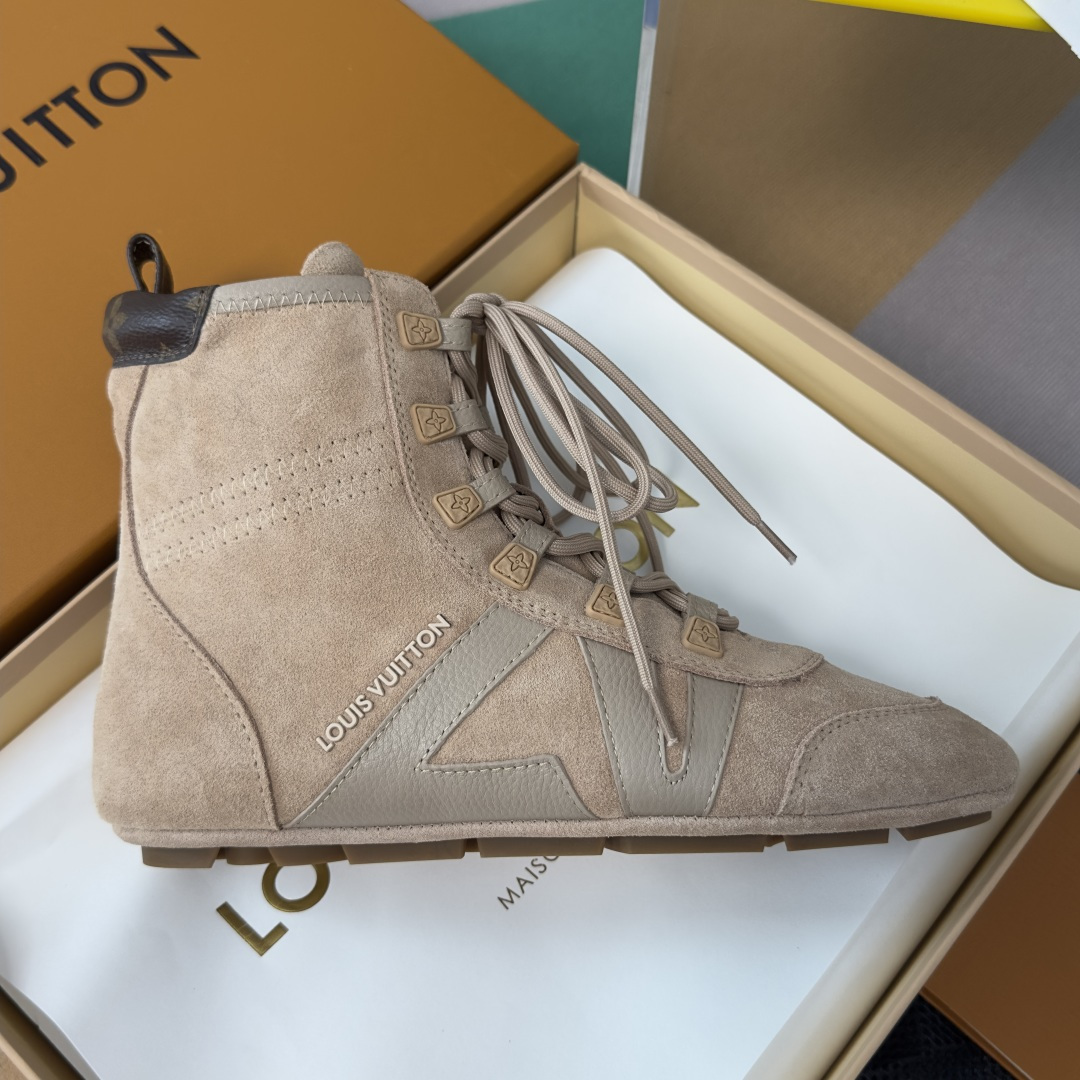顶级版本：女款 LV路易威登 L家 驴牌 最新Sneakerina系列 及踝靴 休闲 运动鞋 拳击鞋 本款 LV Sne