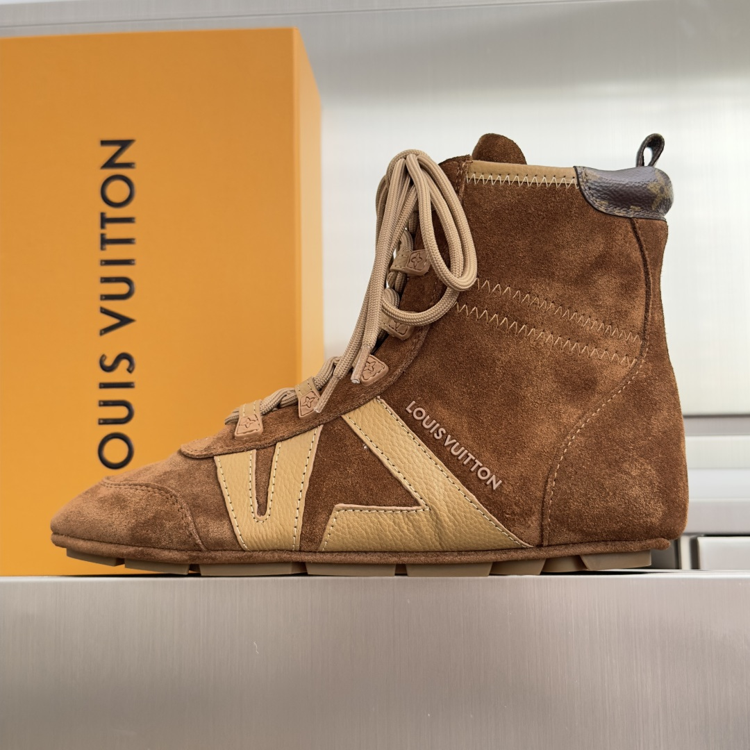 顶级版本：女款 LV路易威登 L家 驴牌 最新Sneakerina系列 及踝靴 休闲 运动鞋 拳击鞋 本款 LV Sne