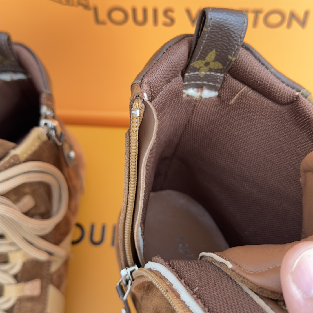 顶级版本：女款 LV路易威登 L家 驴牌 最新Sneakerina系列 及踝靴 休闲 运动鞋 拳击鞋 本款 LV Sne