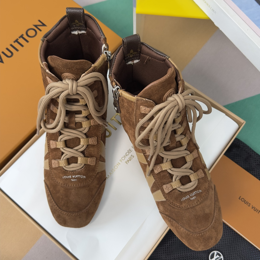 顶级版本：女款 LV路易威登 L家 驴牌 最新Sneakerina系列 及踝靴 休闲 运动鞋 拳击鞋 本款 LV Sne