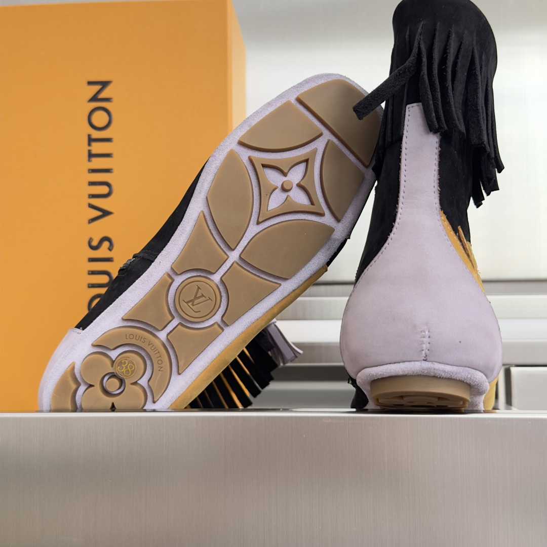 顶级版本：女款 LV路易威登 L家 驴牌 最新Sneakerina系列 及踝靴 休闲 运动鞋 拳击鞋 本款 LV Sne
