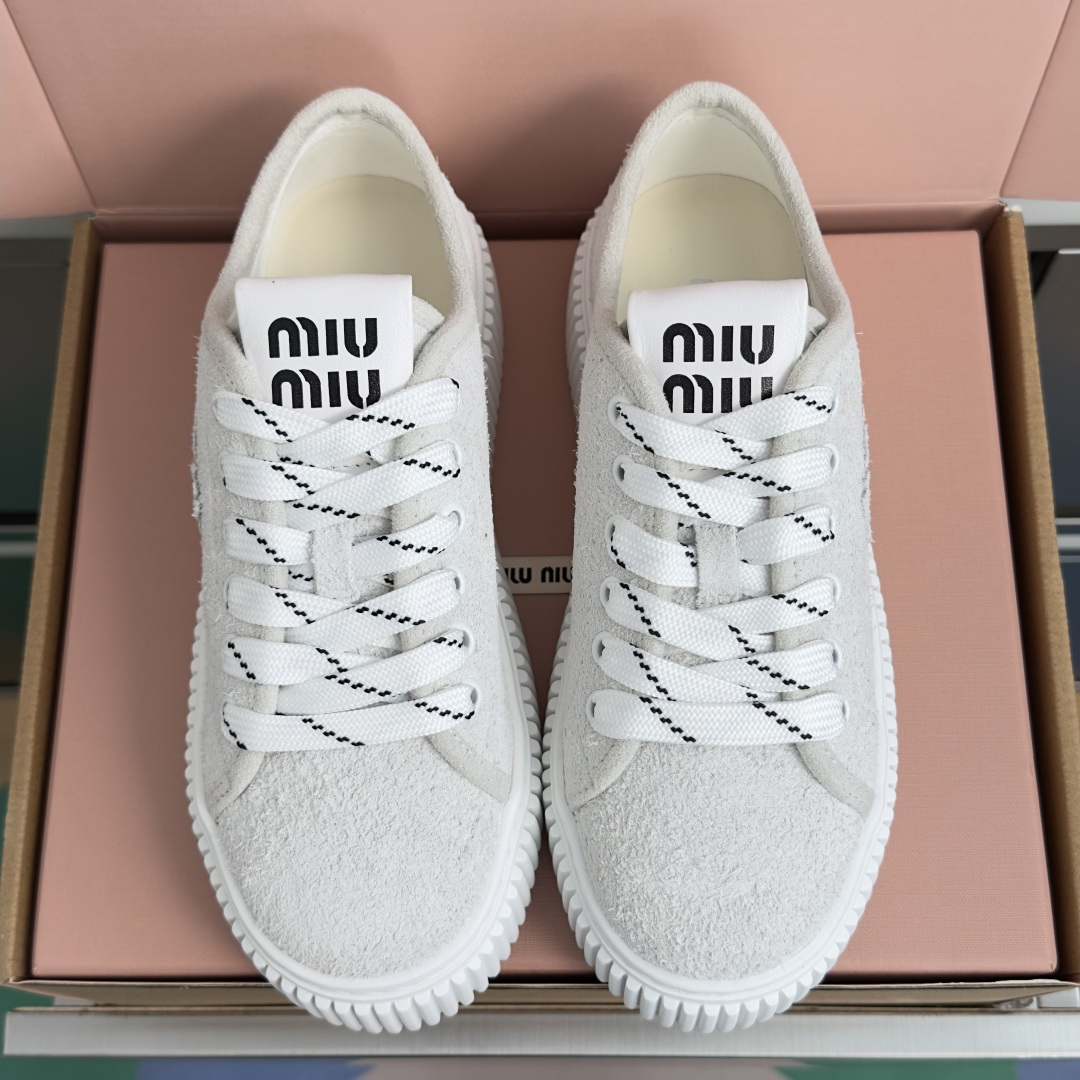 顶级版本：女款 MiuMiu缪缪 最新款 厚底 饼干鞋 休闲 运动鞋 原版购入开发 做货 隽永丹宁汲取迷人Miu Miu