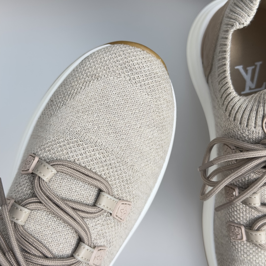 顶级版本：情侣款 LV 路易威登 L家 驴牌 Wavelight系列 针织 飞织 厚底 休闲 运动鞋 本款 LV Wav