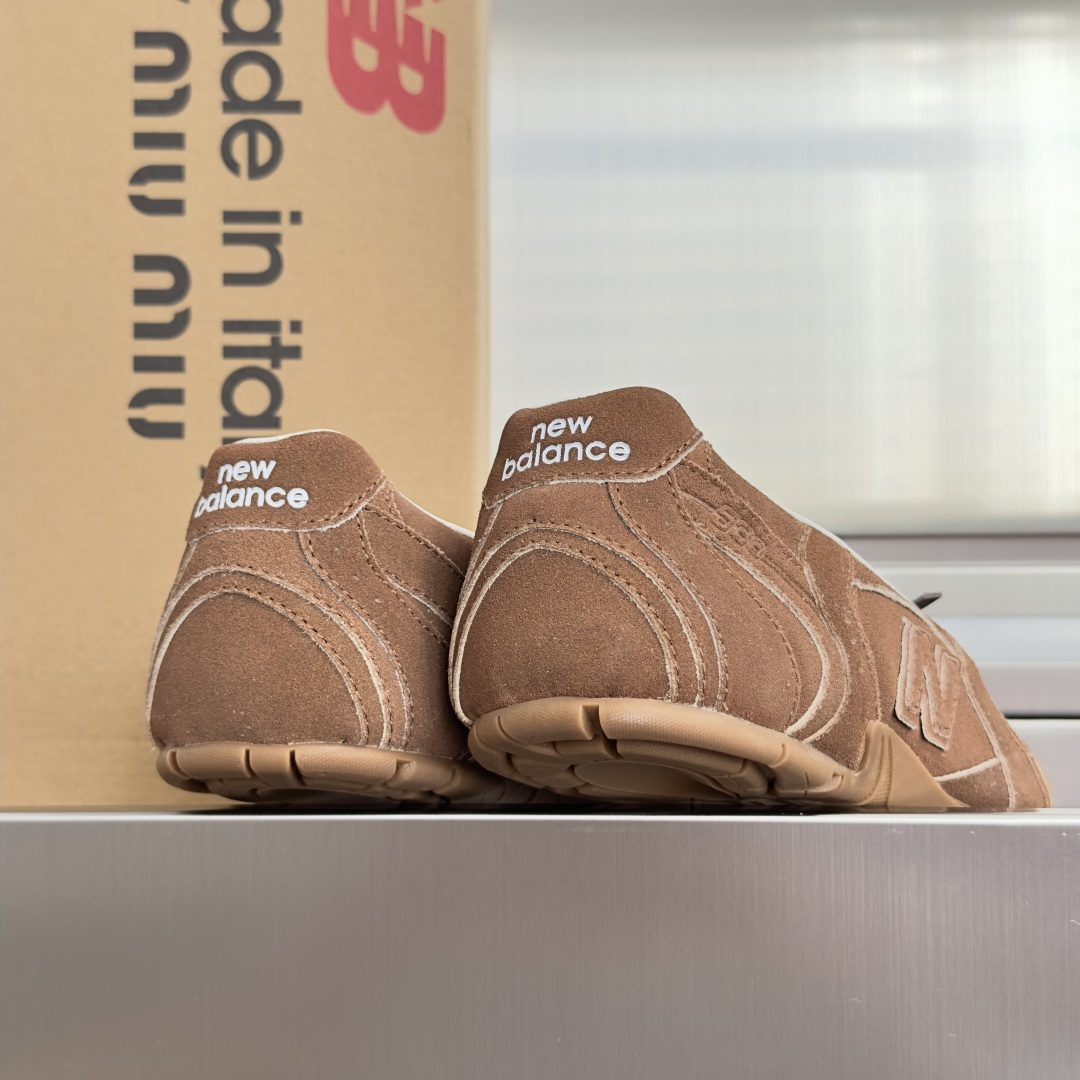 顶级版本：女款 Miu Miu 缪缪× New Balance NB联名款 复古 休闲 芭蕾舞 运动鞋 每一双都像从 v