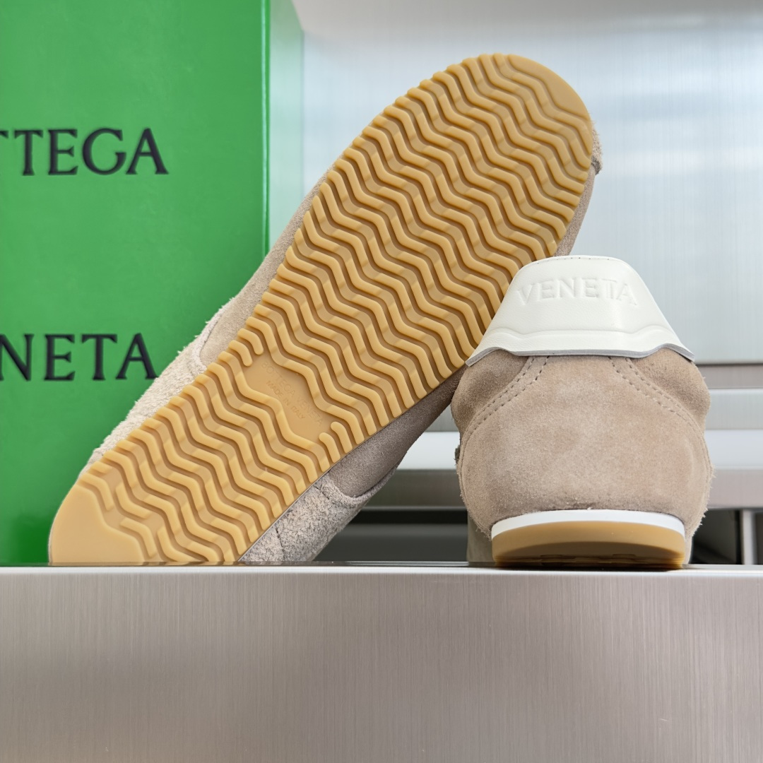 Bottega Veneta Sneakers