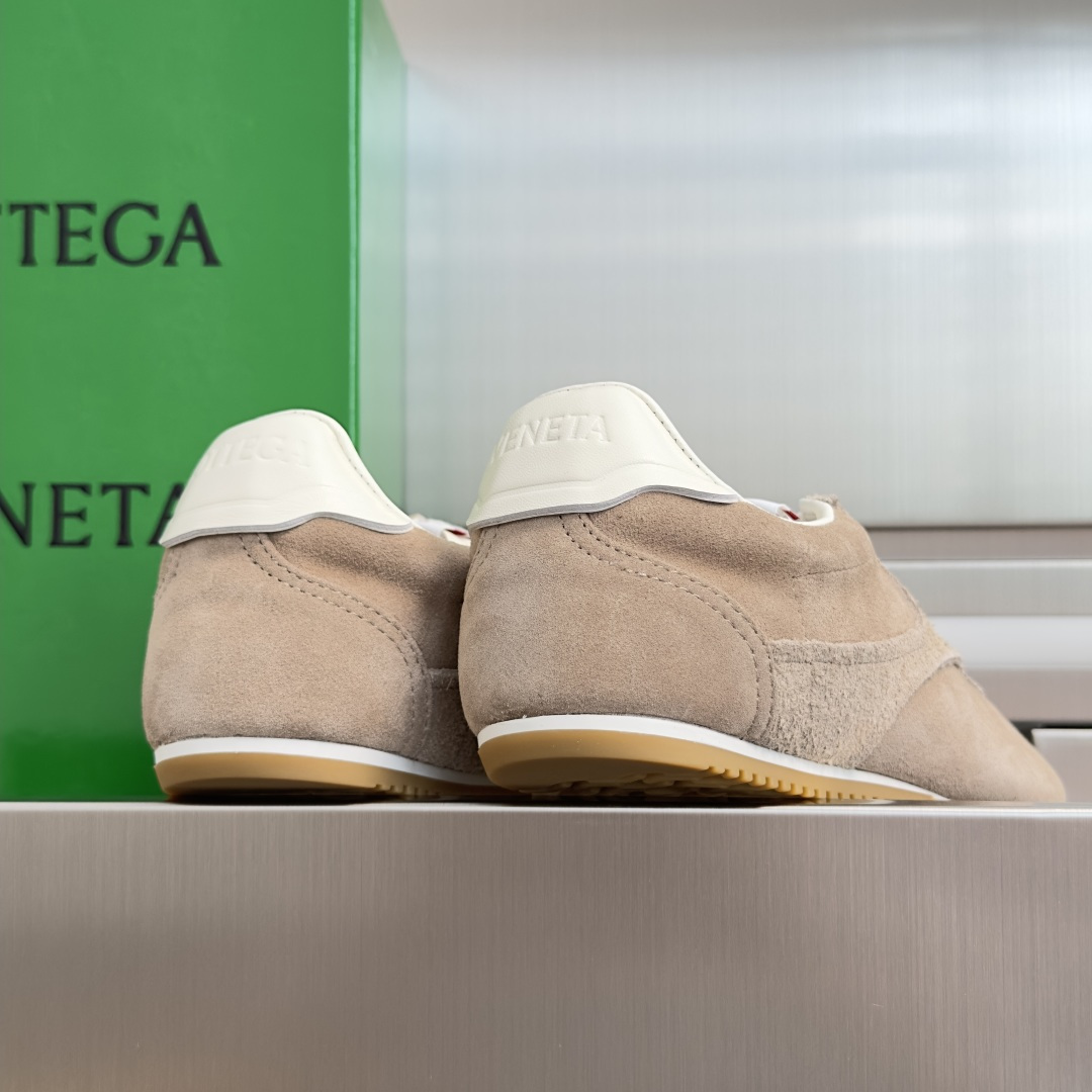 Bottega Veneta Sneakers